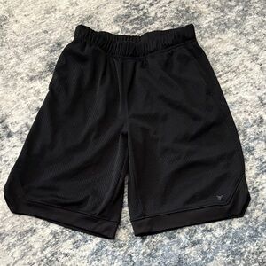 Youth Mesh Black Athletic Shorts, Size 10